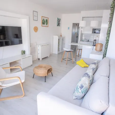 Maui Surfer's House Sea View Caparica House Апартаменты